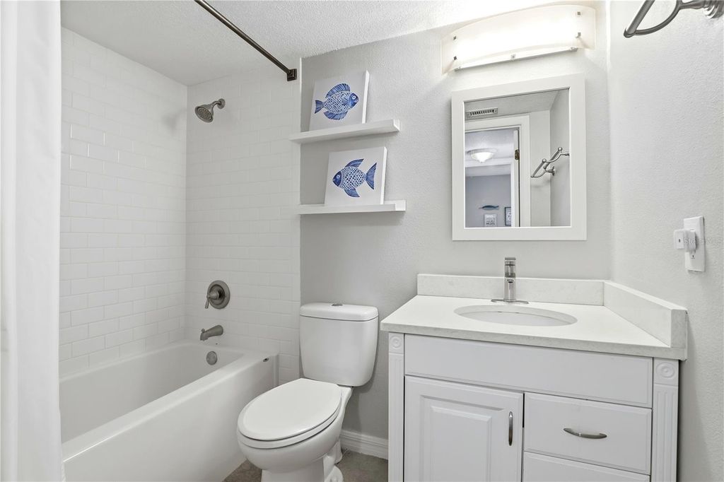 Image 17 of property listing at 1002 W PAR STREET 16, Orlando, FL 32804