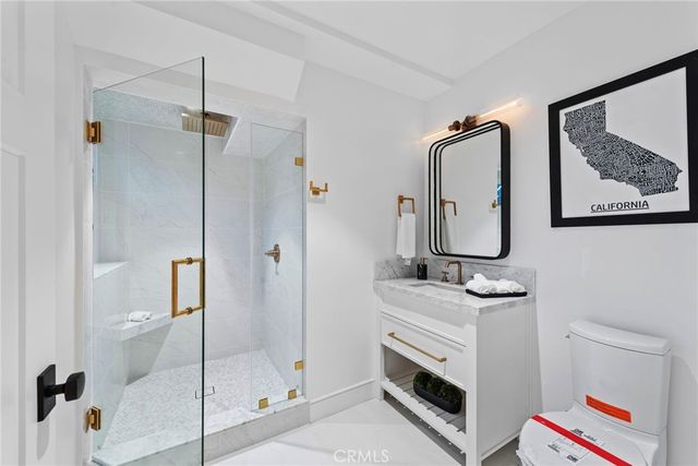 20462 Santa Ana Ave D, Newport Beach, CA 92660