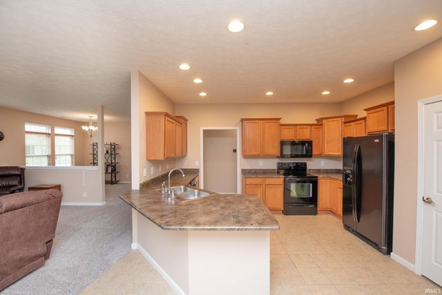 3654 Chesterfield Way, West Lafayette, IN 47906