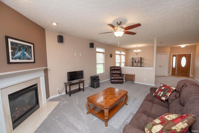 3654 Chesterfield Way, West Lafayette, IN 47906