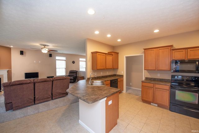 3654 Chesterfield Way, West Lafayette, IN 47906
