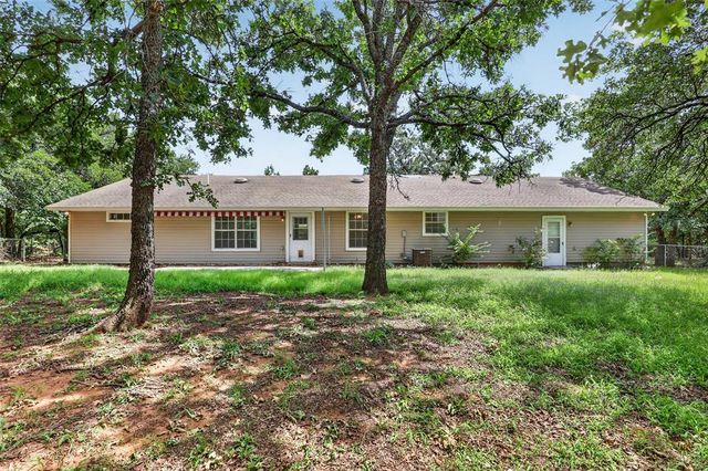 10801 231st Street, Blanchard, OK 73010