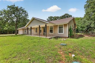 10801 231st Street, Blanchard, OK 73010