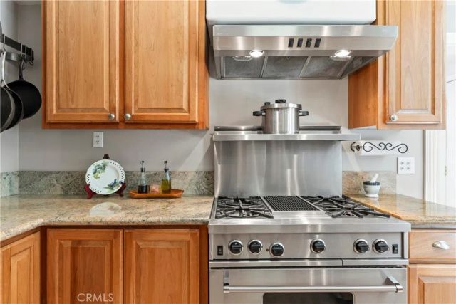197 Massive Road, Lake Arrowhead, CA 92317