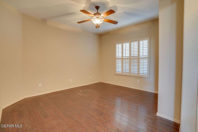 6724 DESERT CANYON Drive, El Paso, TX 79912