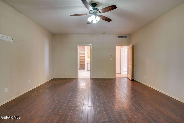 6724 DESERT CANYON Drive, El Paso, TX 79912