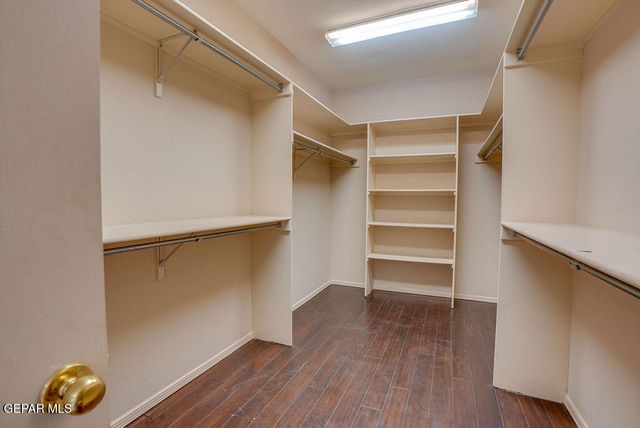 6724 DESERT CANYON Drive, El Paso, TX 79912