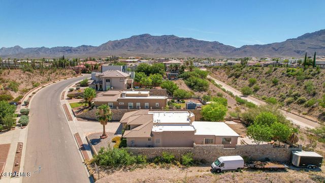 6724 DESERT CANYON Drive, El Paso, TX 79912
