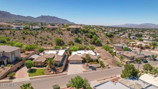 6724 DESERT CANYON Drive, El Paso, TX 79912