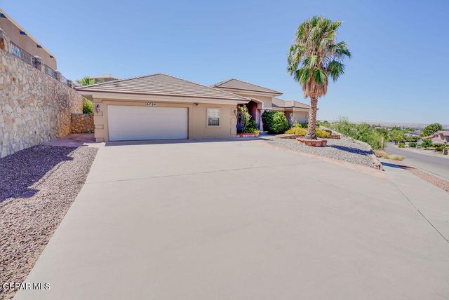 6724 DESERT CANYON Drive, El Paso, TX 79912