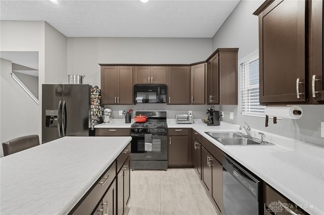 5025 Willow Road, Clayton, OH 45315