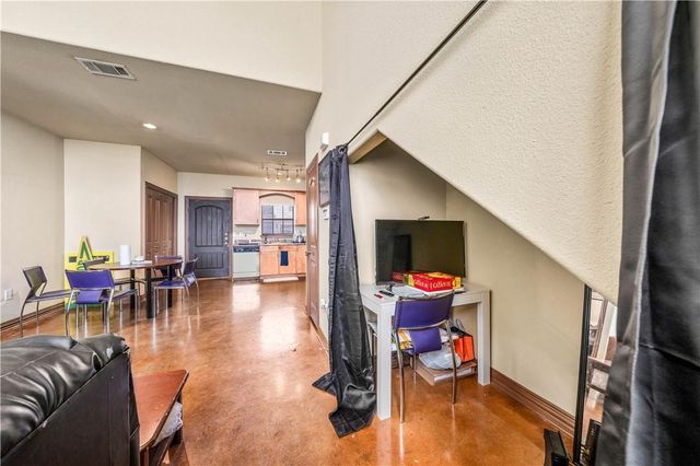 2410 S 2nd Street 841, Waco, TX 76706