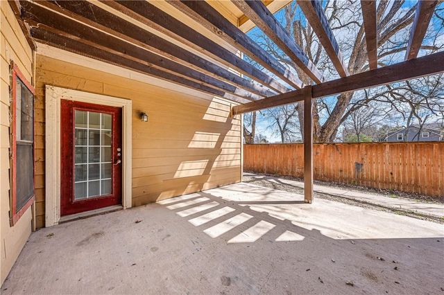 2410 S 2nd Street 841, Waco, TX 76706
