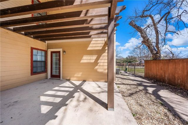 2410 S 2nd Street 841, Waco, TX 76706