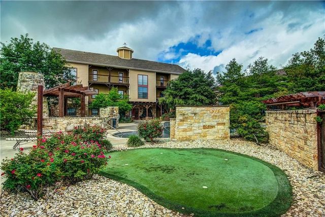 2410 S 2nd Street 841, Waco, TX 76706