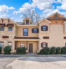 2410 S 2nd Street 841, Waco, TX 76706