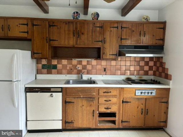 3501 QUEEN ANNE DR, Fairfax, VA 22030