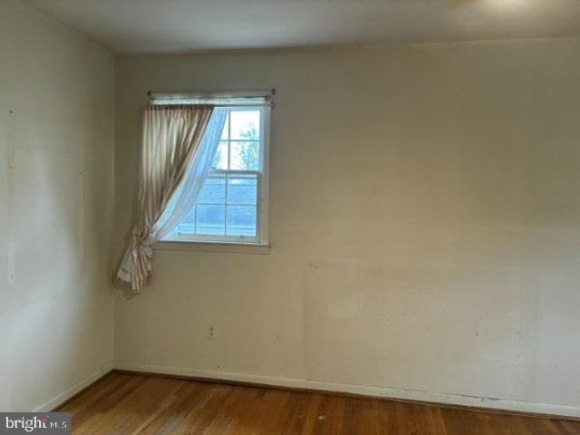 3501 QUEEN ANNE DR, Fairfax, VA 22030