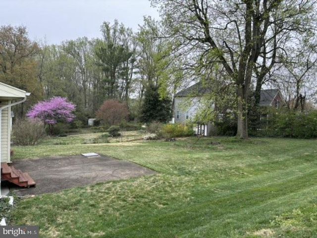 3501 QUEEN ANNE DR, Fairfax, VA 22030