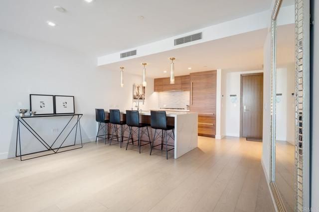 888 W E Street 306, San Diego, CA 92101