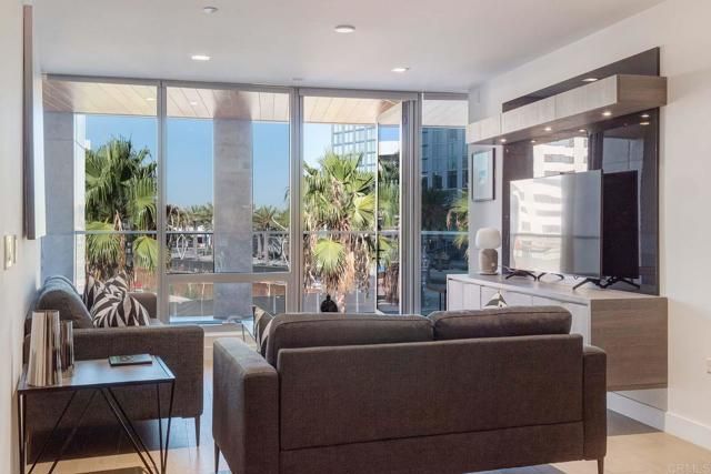 888 W E Street 306, San Diego, CA 92101