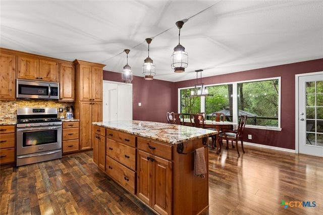 2422 Marlandwood Road, Temple, TX 76502
