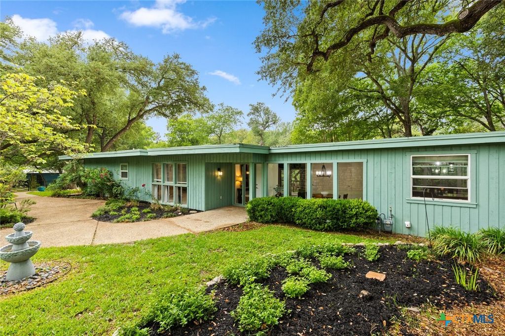2422 Marlandwood Road, Temple, TX 76502