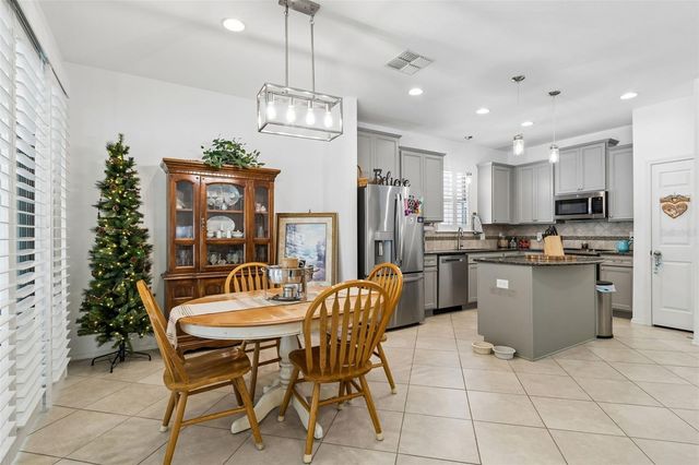 15521 STONE HOUSE DRIVE, Brooksville, FL 34604