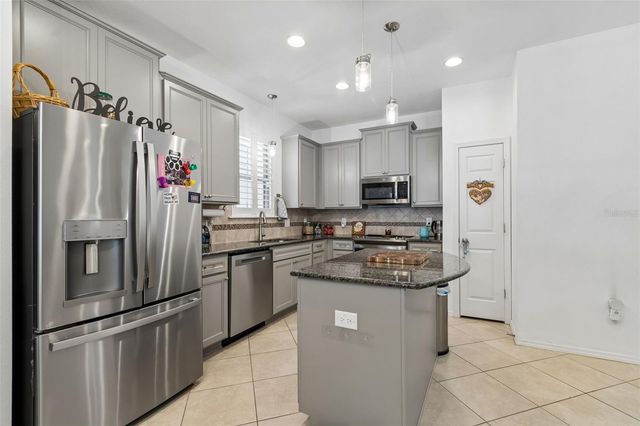 15521 STONE HOUSE DRIVE, Brooksville, FL 34604