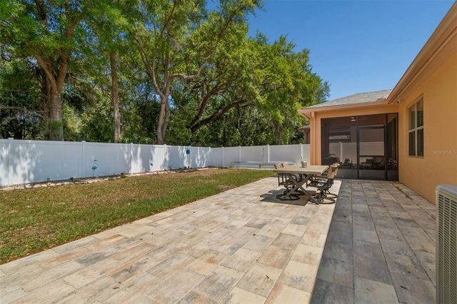 15521 STONE HOUSE DRIVE, Brooksville, FL 34604