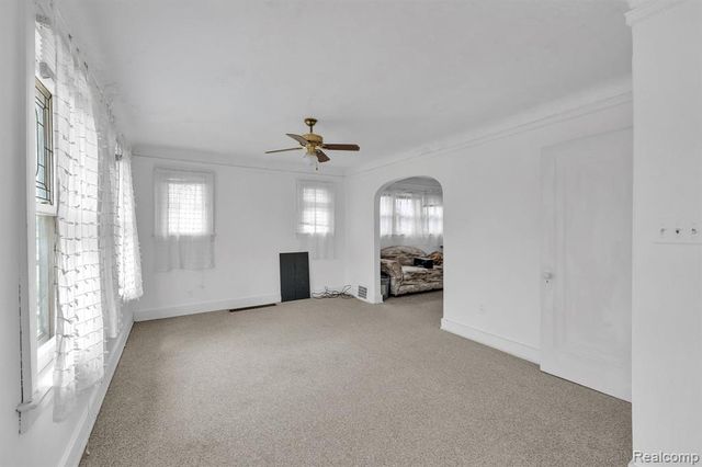 7313 Emanon Street, Dearborn, MI 48126