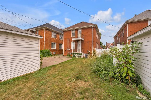 7313 Emanon Street, Dearborn, MI 48126