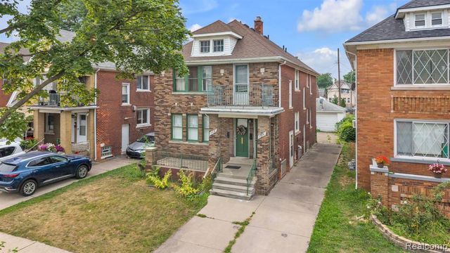 7313 Emanon Street, Dearborn, MI 48126