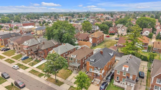 7313 Emanon Street, Dearborn, MI 48126
