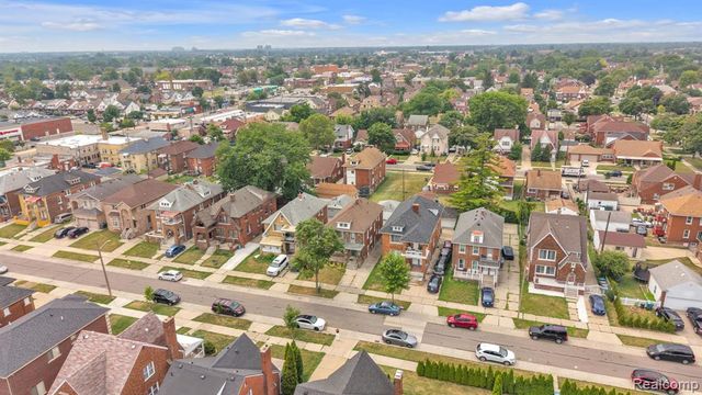 7313 Emanon Street, Dearborn, MI 48126