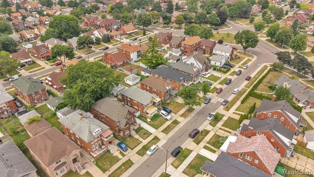7313 Emanon Street, Dearborn, MI 48126