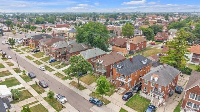 7313 Emanon Street, Dearborn, MI 48126