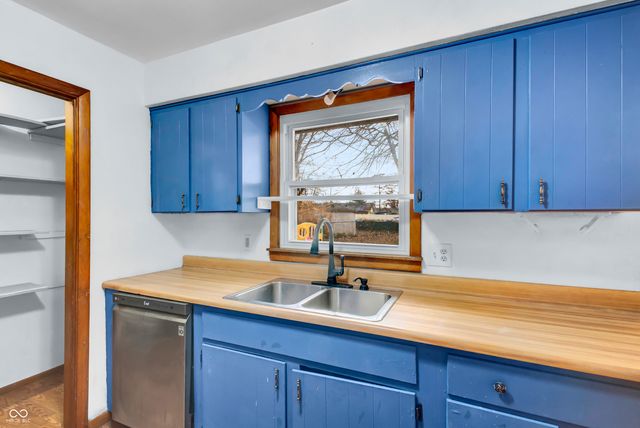 213 Shull Drive, North Vernon, IN 47265