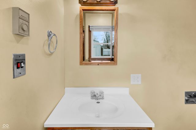 213 Shull Drive, North Vernon, IN 47265