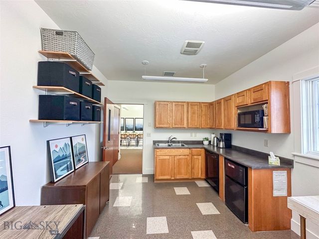 3805 Valley Commons Drive 12, Bozeman, MT 59718