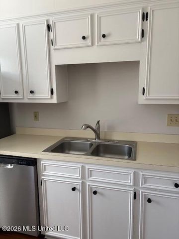 331 Peach Orchard Drive, Ridgeland, MS 39157