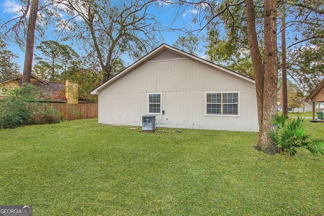 804 Ridgewood Way, Hinesville, GA 31313