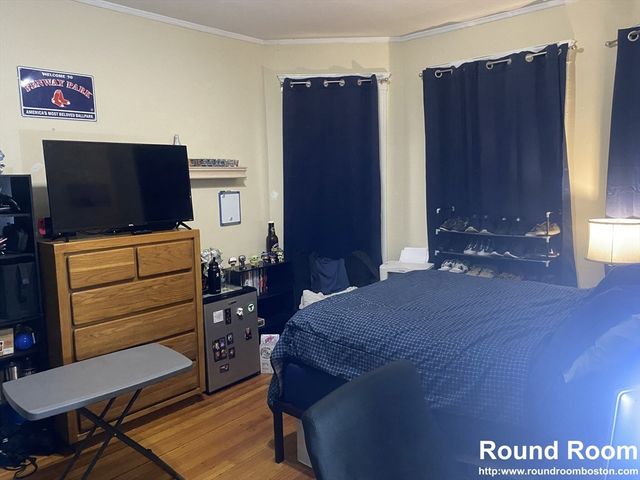 2 Imrie Rd 1, Boston, MA 02134