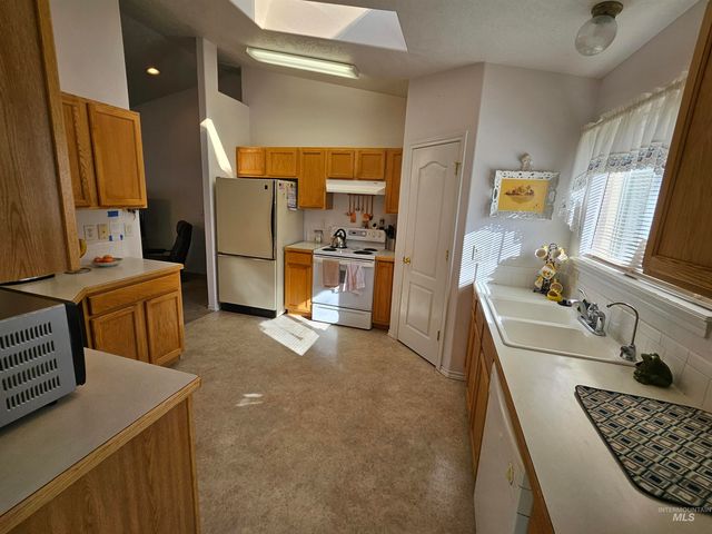 11445 W Hawkins Ave, Nampa, ID 83651