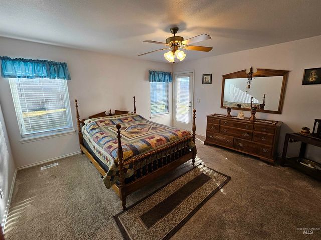 11445 W Hawkins Ave, Nampa, ID 83651