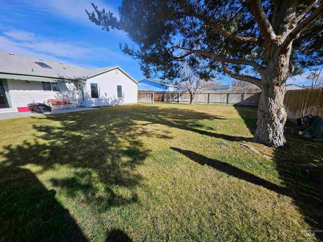 11445 W Hawkins Ave, Nampa, ID 83651