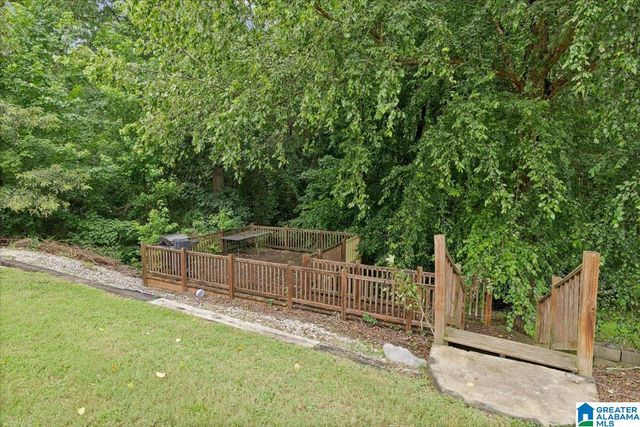 226 THORNBERRY DRIVE, Hayden, AL 35079