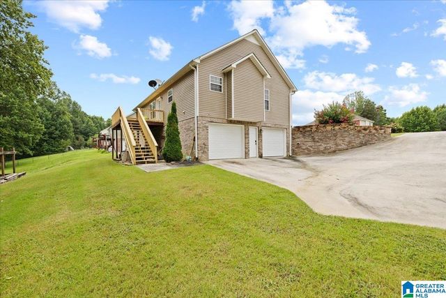 226 THORNBERRY DRIVE, Hayden, AL 35079