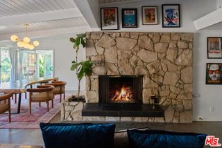 7211 Chelan Way, Los Angeles, CA 90068
