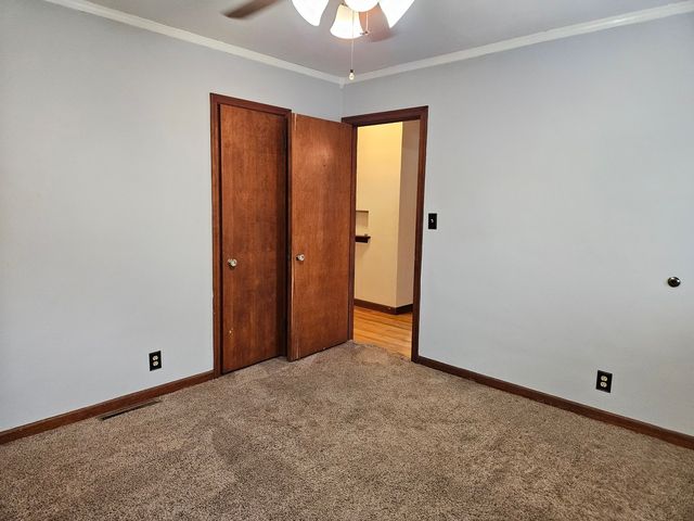 3601 30th Street, Rock Island, IL 61201